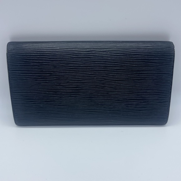 Louis Vuitton EPI Leather Long Wallet - Picture 2 of 15